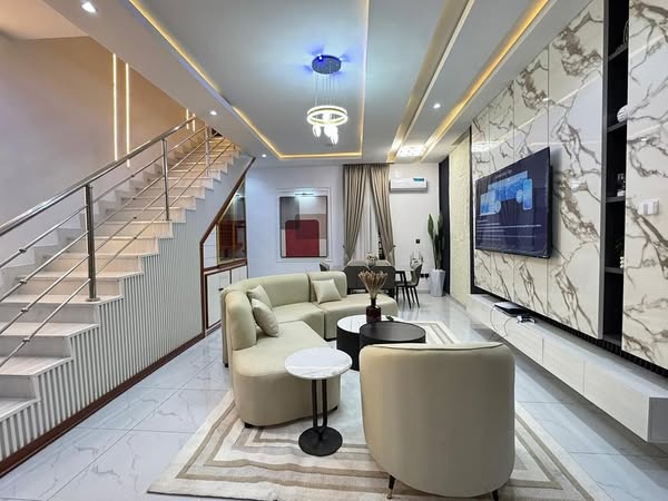 Brand new 4 bedroom duplex (self compound)