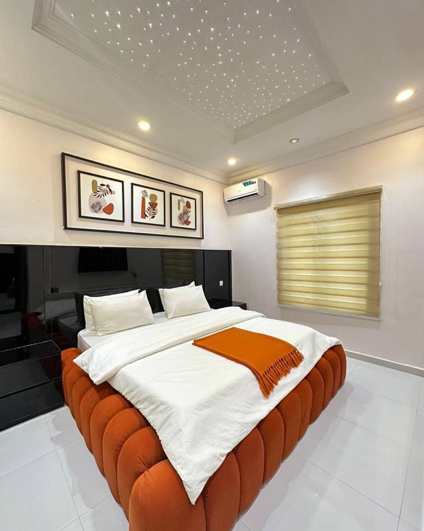 Chick studio apartment with beautiful furnishing